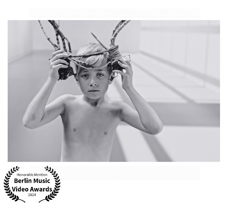 KARMA: menzione d'onore per il video ''Atlante'' al Berlino Music Video Festival