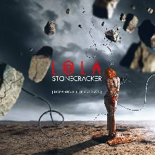 Lola Stonecracker Doomsday Breakdown | MetalWave.it Recensioni